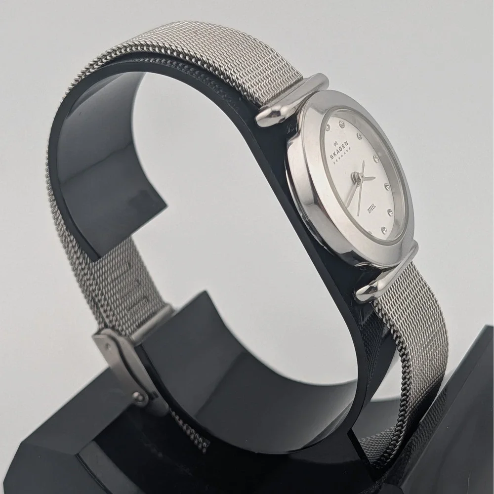 Skagen Denmark Nicoline Crystal Marker Dial Mesh Bracelet‎ Minimalist Watch SS